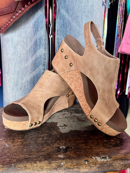 Carly Taupe Smooth Wedge